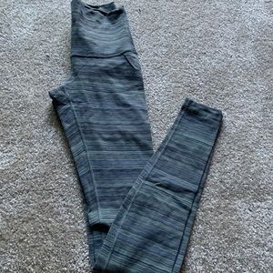 Lululemon leggings 25” size 4